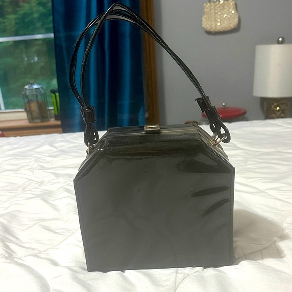 Vintage Handbags - VINTAGE box purse